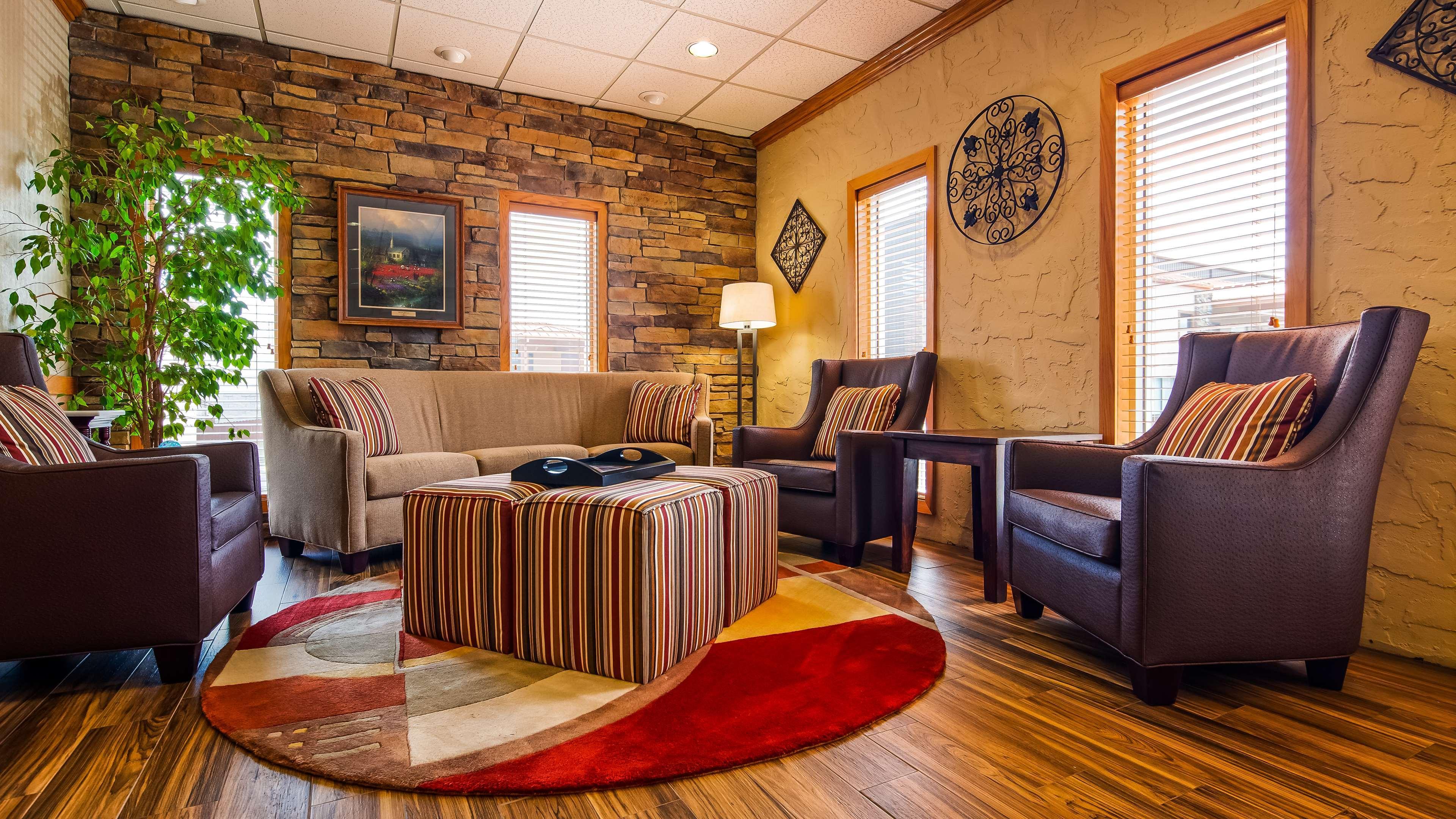Best Western Center Pointe Inn Branson Exterior photo
